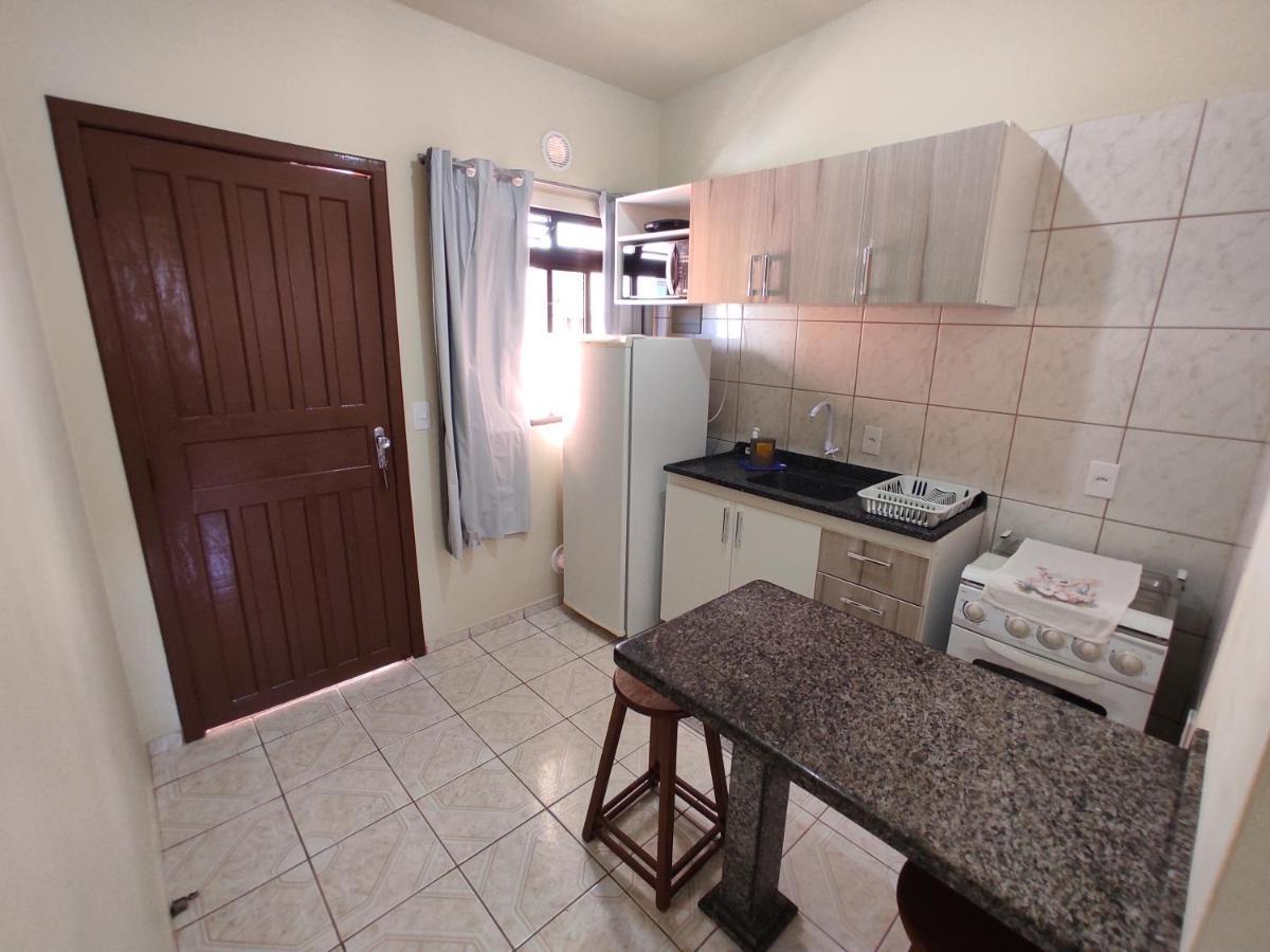 Appartamento Residencial Medeiros Guarda do Embaú Esterno foto
